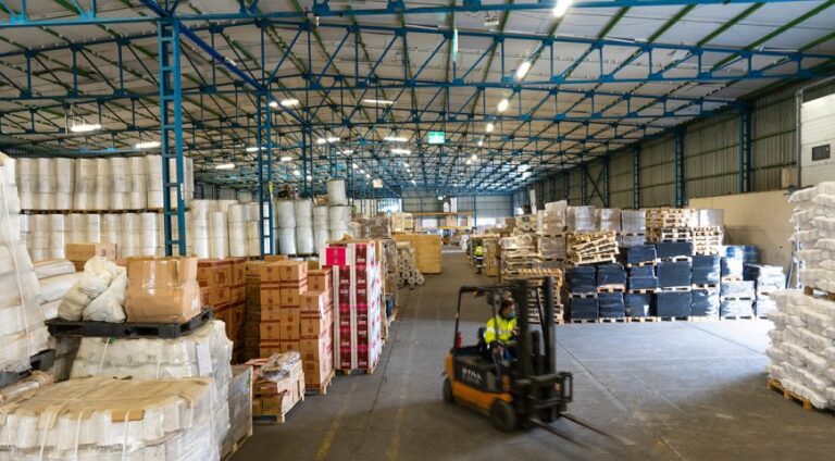 Açık ve Kapalı Depo Hizmetleri Nedir?